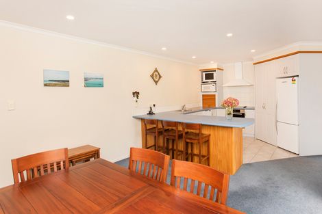 Photo of property in 19 Margaret Place, Lytton West, Gisborne, 4010