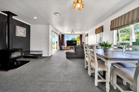 Photo of property in 323 Hunter Road, Eltham, Hawera, 4673