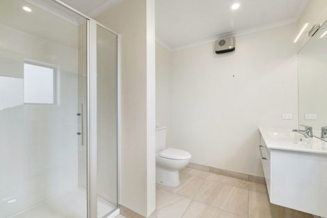 Photo of property in 12 Sawdon Street, Wanaka, 9305