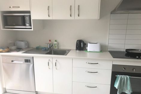 Photo of property in 2/113 Knighton Road, Hillcrest, Hamilton, 3216