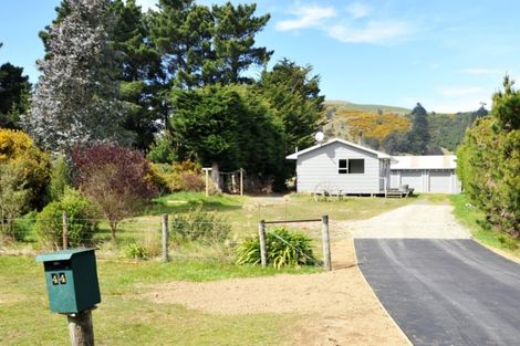 Photo of property in 44 Harwood Street, Harwood, Dunedin, 9077