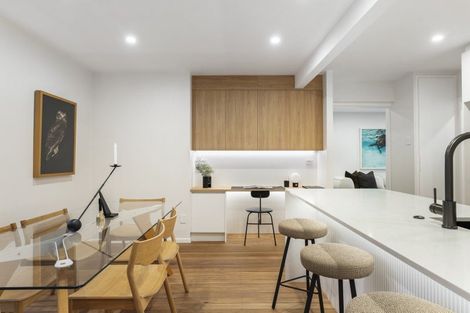 Photo of property in 16 Moa Road, Point Chevalier, Auckland, 1022