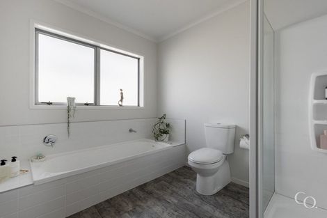 Photo of property in 47 Dunkeld Drive, Papamoa, 3118