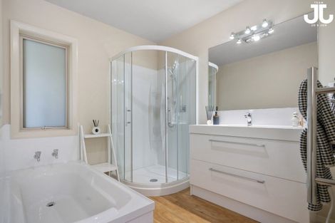 Photo of property in 14 Kakapo Place, Pyes Pa, Tauranga, 3112