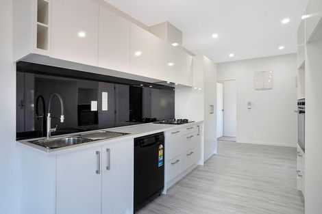 Photo of property in 34 Hunua Road, Papakura, 2110