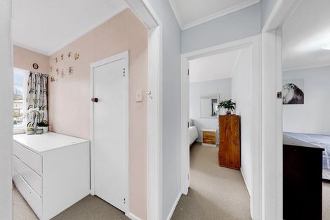 Photo of property in 16 Kenmore Street, Westown, New Plymouth, 4310