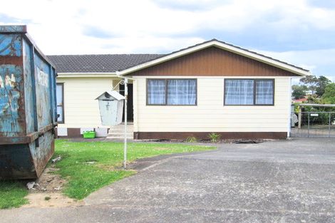 Photo of property in 9 Holborn Place, Papatoetoe, Auckland, 2025