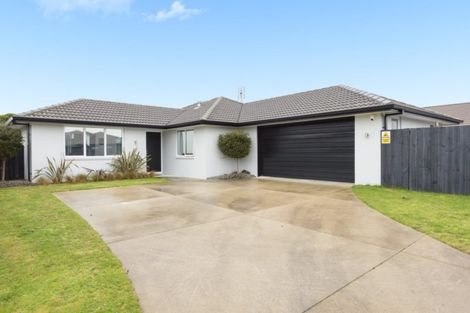 Photo of property in 14 Horokaka Place, Papamoa Beach, Papamoa, 3118