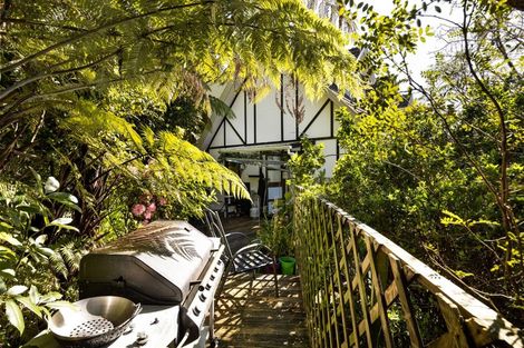 Photo of property in 5 Newgate Street, Picton, 7220