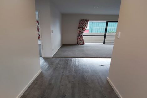 Photo of property in 80d Shakespeare Road, Waltham, Christchurch, 8023