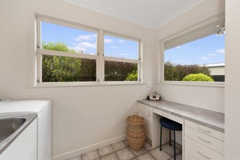 Photo of property in 28 Springfield Crescent, Enderley, Hamilton, 3214