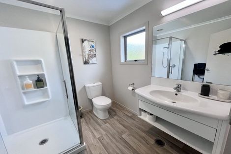 Photo of property in 2/50 Banbury Crescent, Fairfield, Hamilton, 3214