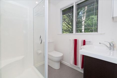 Photo of property in 240 Godley Road, Titirangi, Auckland, 0604