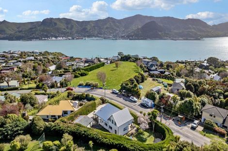 Photo of property in 124 Marine Drive, Diamond Harbour, Lyttelton, 8971