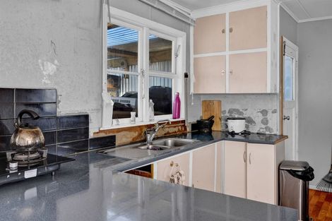 Photo of property in 17 Tuke Street, Normanby, Hawera, 4614