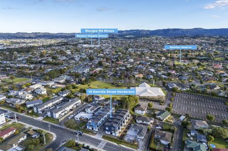 Photo of property in 14f Geordie Street, Henderson, Auckland, 0612
