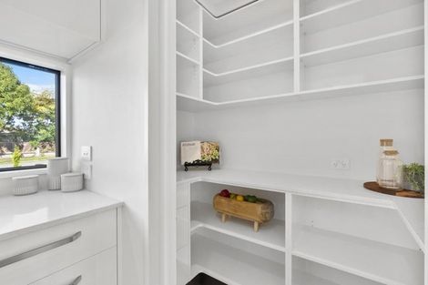 Photo of property in 26a Middlepark Road, Sockburn, Christchurch, 8042