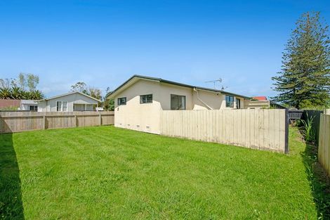 Photo of property in 31f Springs Road, Parakai, 0830