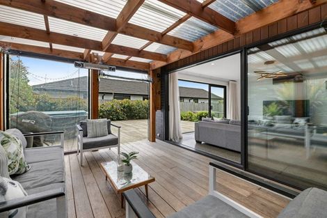Photo of property in 6 Urumaraki Avenue, Helensville, 0800