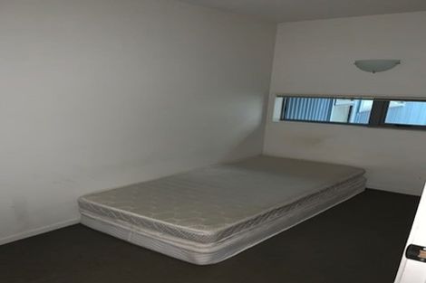 Photo of property in Alpha Apartments, 704/17 Vogel Lane, Auckland Central, Auckland, 1010