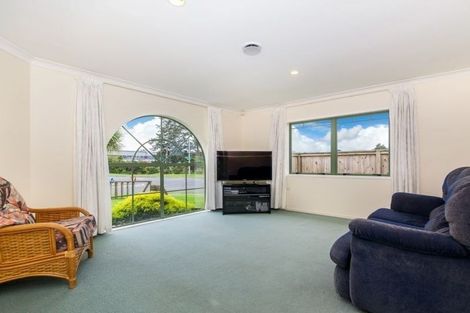 Photo of property in 45 Lazurite Drive, Westgate, Auckland, 0614