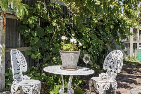 Photo of property in 37 Sylvan Street, Hillmorton, Christchurch, 8024