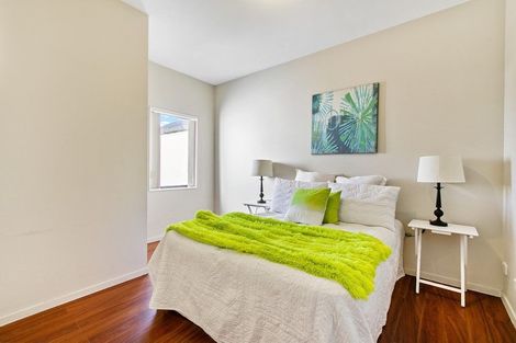 Photo of property in 15 Kirikiri Lane, East Tamaki, Auckland, 2013