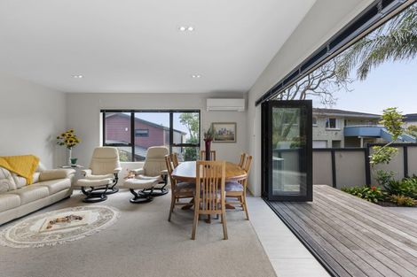 Photo of property in 1/7 Proteus Place, Half Moon Bay, Auckland, 2012