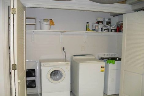 Photo of property in 154 Tinakori Road, Thorndon, Wellington, 6011