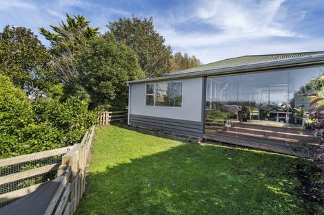 Photo of property in 3 Mabey Street, Eltham, 4322