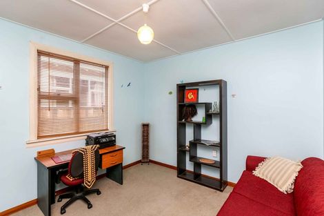 Photo of property in 12 Ngaio Street, Strandon, New Plymouth, 4312