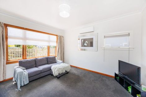 Photo of property in 996 Tremaine Avenue, Roslyn, Palmerston North, 4414