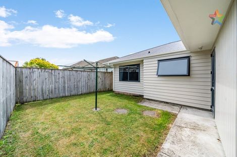 Photo of property in 24a Wainuiomata Road, Wainuiomata, Lower Hutt, 5014
