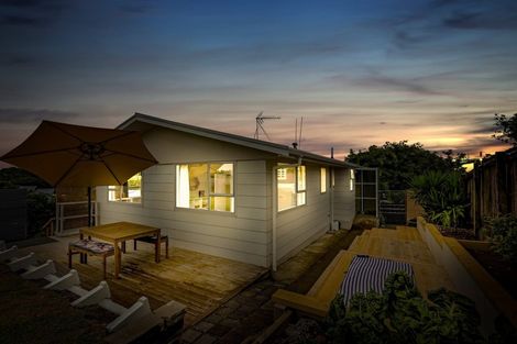 Photo of property in 9 Camellia Avenue, Bell Block, New Plymouth, 4312