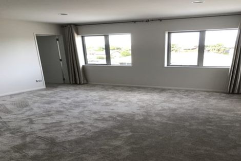 Photo of property in 9 Parkhaven Drive, Rosehill, Papakura, 2113