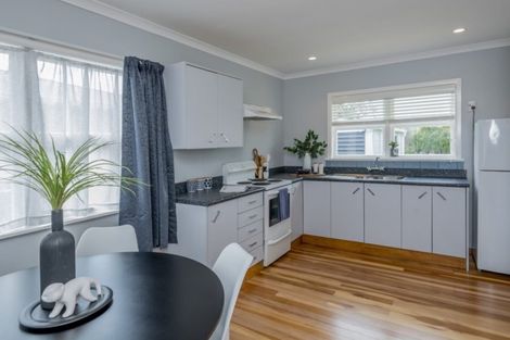 Photo of property in 8 Mersey Street, Levin, 5510