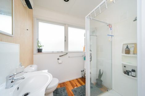 Photo of property in 2/360 College Street, West End, Palmerston North, 4410