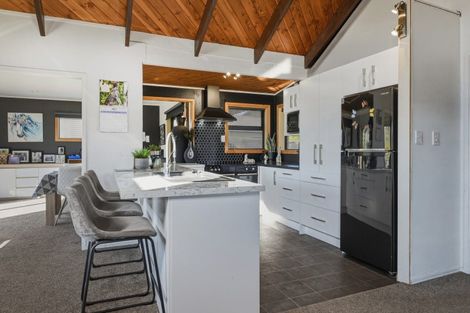 Photo of property in 11 Streamdale Place, Ngongotaha, Rotorua, 3010
