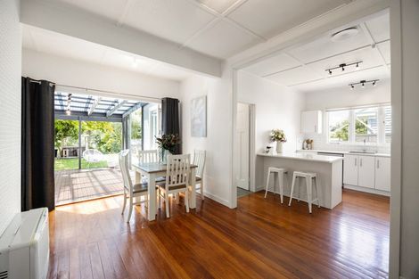 Photo of property in 80 Rimu Street, Maeroa, Hamilton, 3200