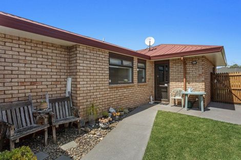 Photo of property in 16 Walnut Grove, Whakatane, 3120