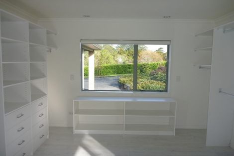 Photo of property in 83 Tawa Road, Kumeu, 0891