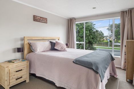 Photo of property in 457 Maunganui Road, Mount Maunganui, 3116