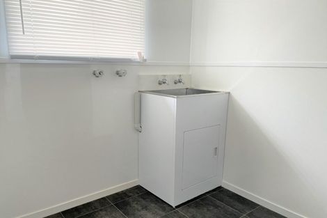 Photo of property in 25 Dorset Crescent, Hokowhitu, Palmerston North, 4410