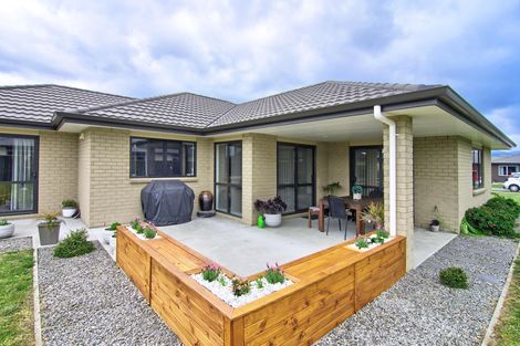 Photo of property in 13 Hartley Avenue, Carterton, 5713