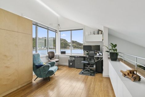 Photo of property in 100 Owhiro Bay Parade, Owhiro Bay, Wellington, 6023