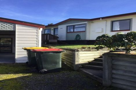 Photo of property in 1 Moir Street, Balclutha, 9230