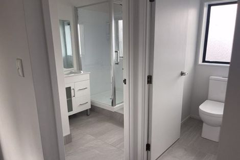 Photo of property in 1/18 Ross Martin Court, Conifer Grove, Takanini, 2112