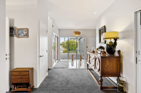 Photo of property in 11 Plynlimon Road, Fendalton, Christchurch, 8052