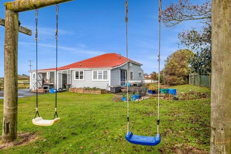 Photo of property in 6 Egmont Street, Normanby, Hawera, 4614
