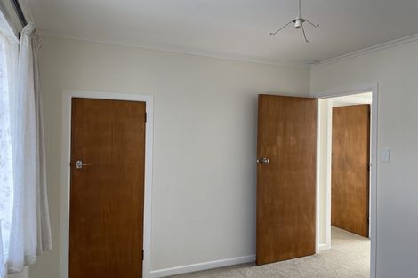 Photo of property in 98 Oakdale Road, Mount Roskill, Auckland, 1041